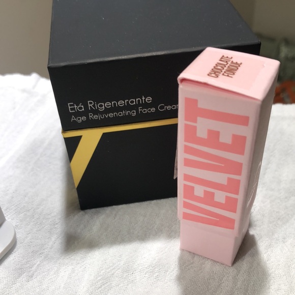 Jeffree Star Cosmetics Velvet Trap Lipstick 💄 - Picture 16 of 17